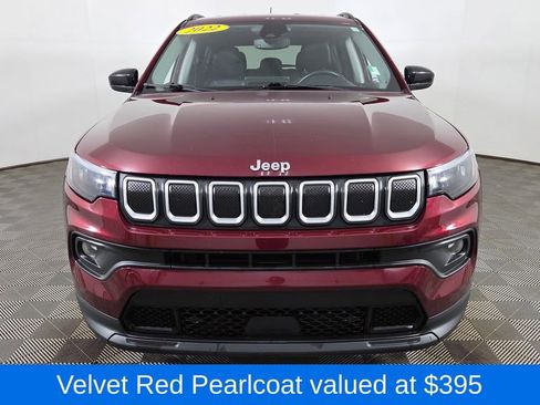 Used 2022 Jeep Compass Latitude AWD/4WD image 2