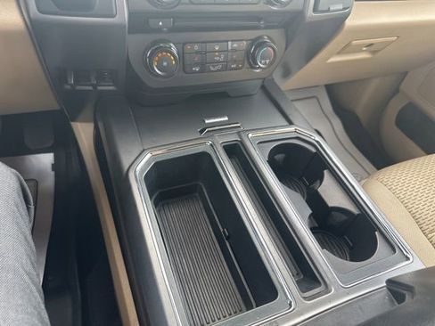 Used 2015 Ford F150 XLT w/ Equipment Group 302A Luxury image 43