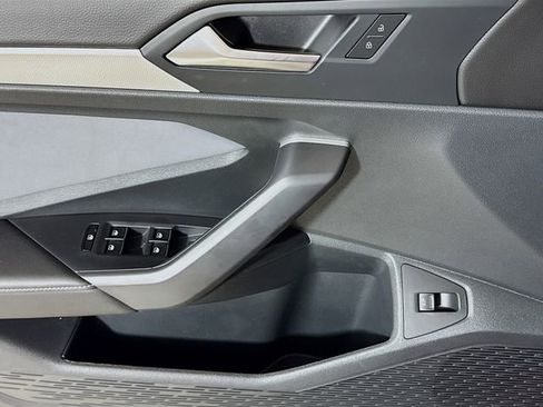 New 2026 Volkswagen Jetta SE FWD image 14