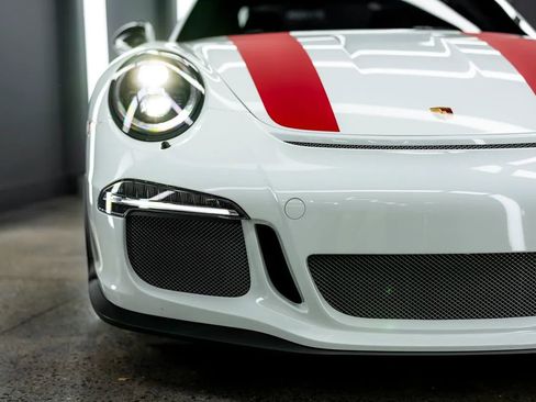 Used 2016 Porsche 911 R image 58