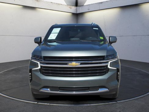 Used 2024 Chevrolet Tahoe LT RWD image 3