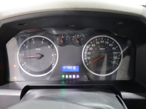 Used 2010 Dodge Ram 1500 Truck ST w/ ST Popular Equipment Group AWD/4WD image 31