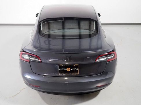 Used 2018 Tesla Model 3 Mid Range image 8