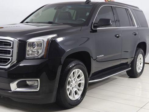 Used 2018 GMC Yukon SLT w/ HD Trailering Package AWD/4WD image 52