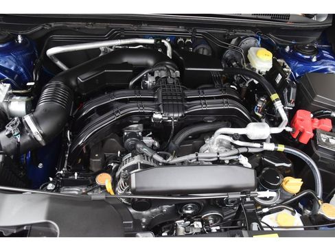 Certified 2025 Subaru Crosstrek 2.5i Sport w/ Crosstrek Mirror Package image 24