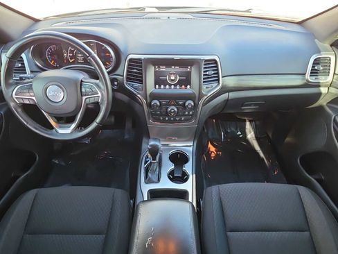 Used 2020 Jeep Grand Cherokee Laredo image 14