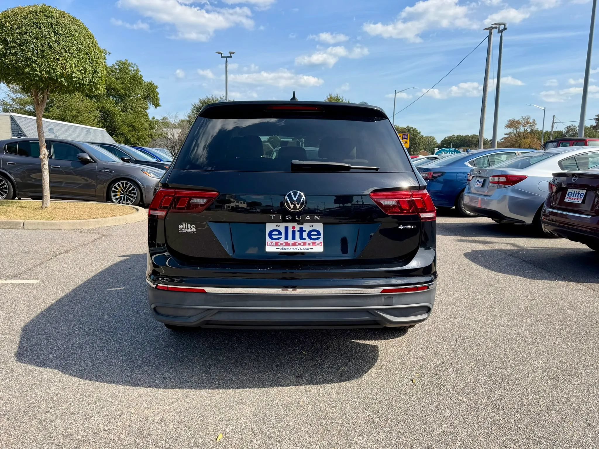 Used 2022 Volkswagen Tiguan S AWD/4WD image 6