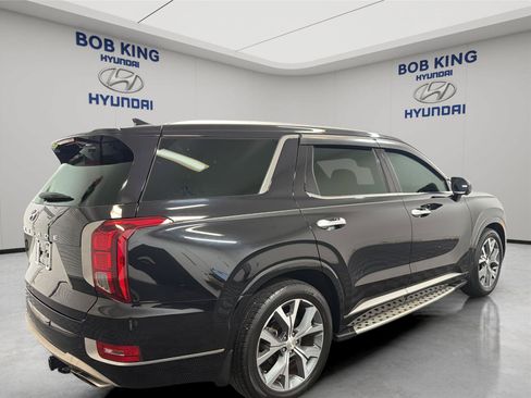 Used 2021 Hyundai Palisade Limited FWD image 5