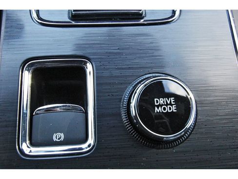 Used 2025 Lincoln Aviator Reserve w/ Equipment Group 201A AWD/4WD image 35