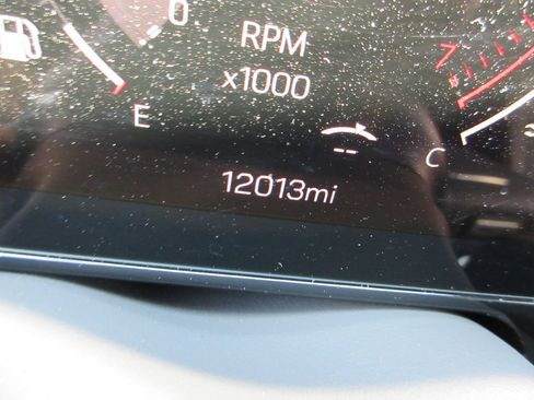 Certified 2026 GMC Yukon AT4 w/ AT4 Premium Plus Package AWD/4WD image 35
