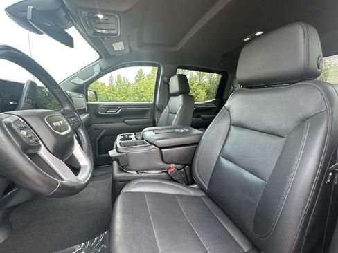 Certified 2024 GMC Sierra 1500 SLT w/ X31 Off-Road Package AWD/4WD image 10