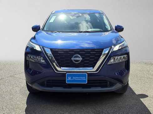 Used 2023 Nissan Rogue SV AWD/4WD image 8