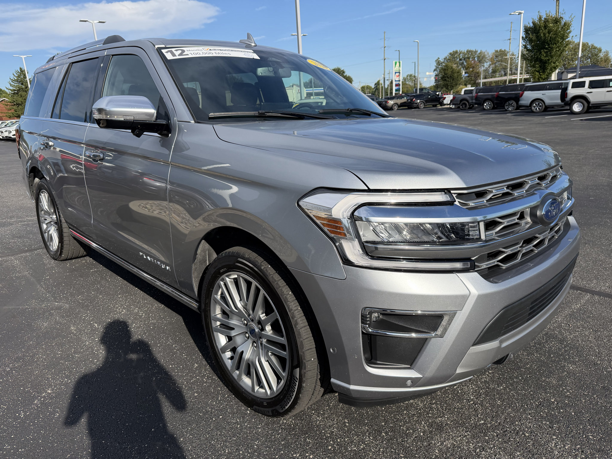 Used 2024 Ford Expedition Platinum AWD/4WD image 4
