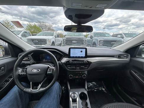 Used 2024 Ford Escape Active AWD/4WD image 24