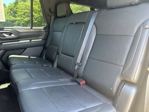 Used 2022 Chevrolet Tahoe LT w/ LT Signature Package AWD/4WD image 25