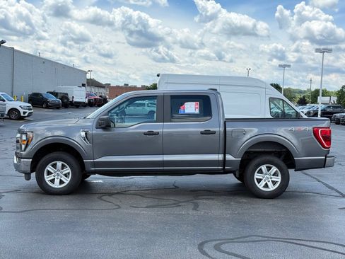 Used 2023 Ford F150 XLT AWD/4WD image 9