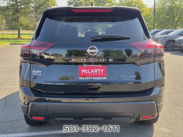 Used 2024 Nissan Rogue SV AWD/4WD image 6