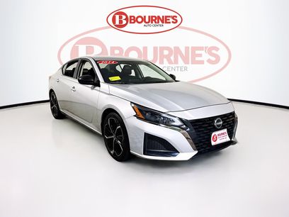 Used 2024 Nissan Altima 2.5 SR