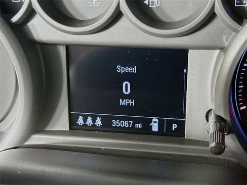 Used 2024 Chevrolet Silverado 2500 W/T w/ WT Convenience Package image 2