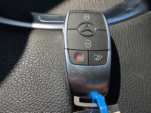 Used 2020 Mercedes-Benz C 300 Sedan image 32