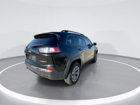 Used 2020 Jeep Cherokee Trailhawk w/ Cold Weather Group AWD/4WD image 8