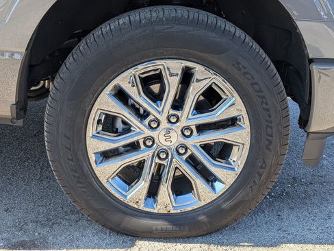 Certified 2025 Ford F150 King Ranch w/ FX4 Off-Road Package image 6