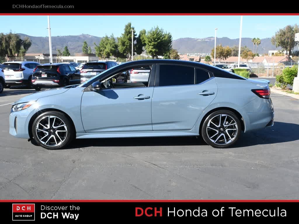 Used 2024 Nissan Sentra SR w/ SR Premium Package FWD image 4