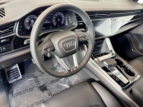New 2026 Audi SQ7 Premium Plus image 9