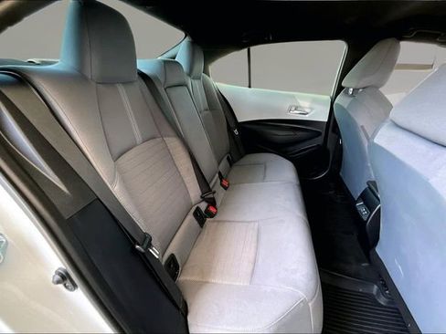 Used 2025 Toyota Corolla SE FWD image 20