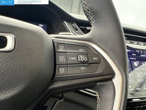 Used 2024 Jeep Grand Cherokee L Laredo image 44