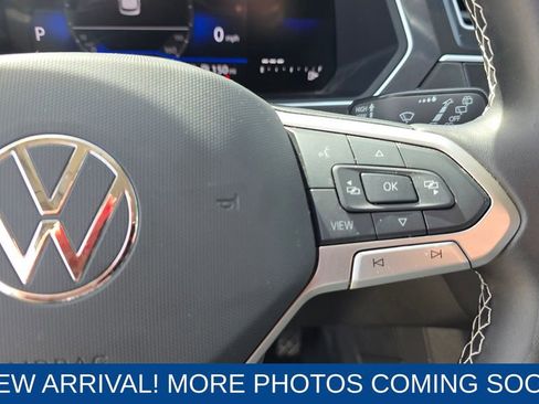 Used 2024 Volkswagen Tiguan S image 15