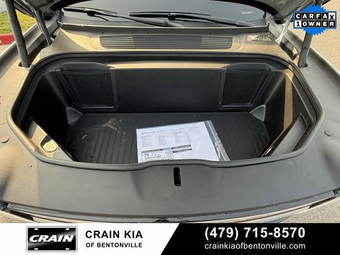 Used 2025 Rivian R1T Adventure image 31