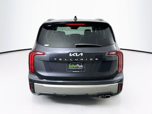 Used 2025 Kia Telluride S FWD image 7