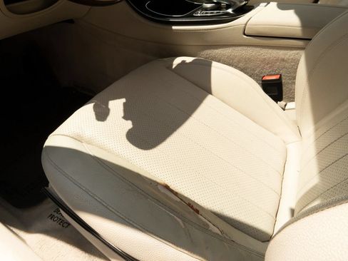 Used 2017 Mercedes-Benz E 300 image 34