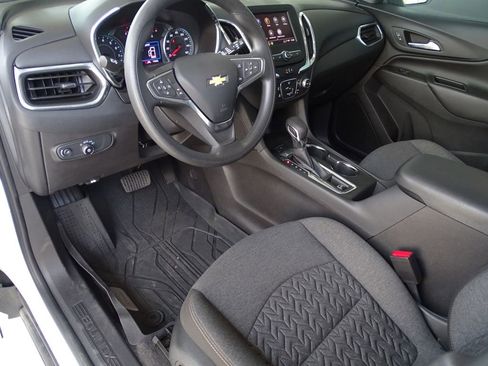 Used 2023 Chevrolet Equinox LT w/ LPO, Floor Liner Package image 24