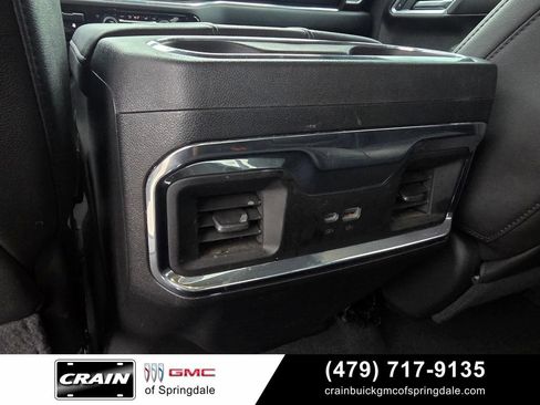 Used 2025 Chevrolet Silverado 1500 LTZ AWD/4WD image 25