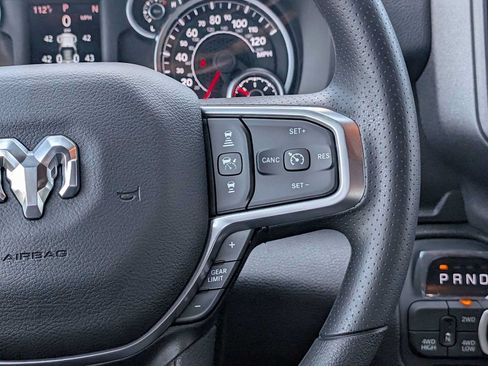 New 2026 RAM 1500 Express AWD/4WD image 19