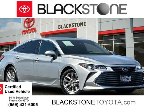 Used 2021 Toyota Avalon XLE FWD image 1