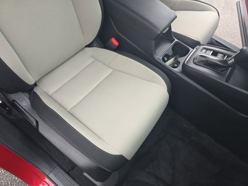 Used 2024 Honda CR-V EX image 10