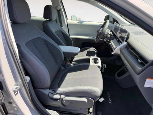 Certified 2024 Hyundai Ioniq 5 SE RWD image 19