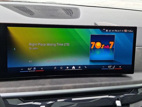 Used 2024 BMW X7 xDrive40i w/ Premium Package AWD/4WD image 20