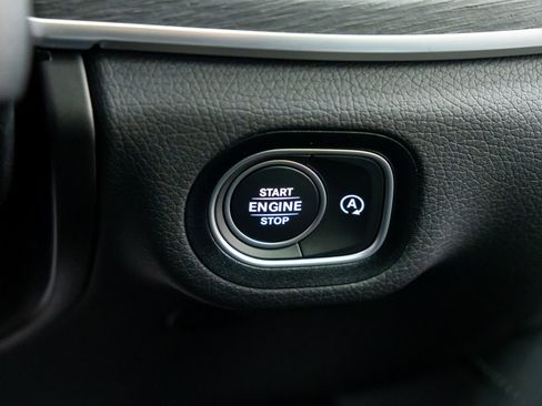 New 2026 Mercedes-Benz GLS 450 4MATIC image 26