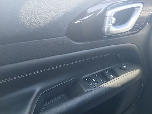 Used 2023 Jeep Compass Altitude w/ Convenience Group image 21