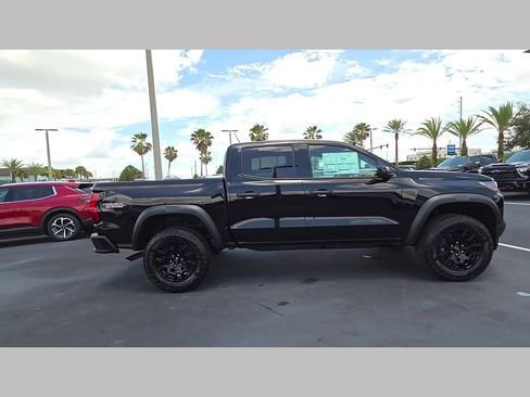 New 2026 Chevrolet Colorado Trail Boss AWD/4WD image 15