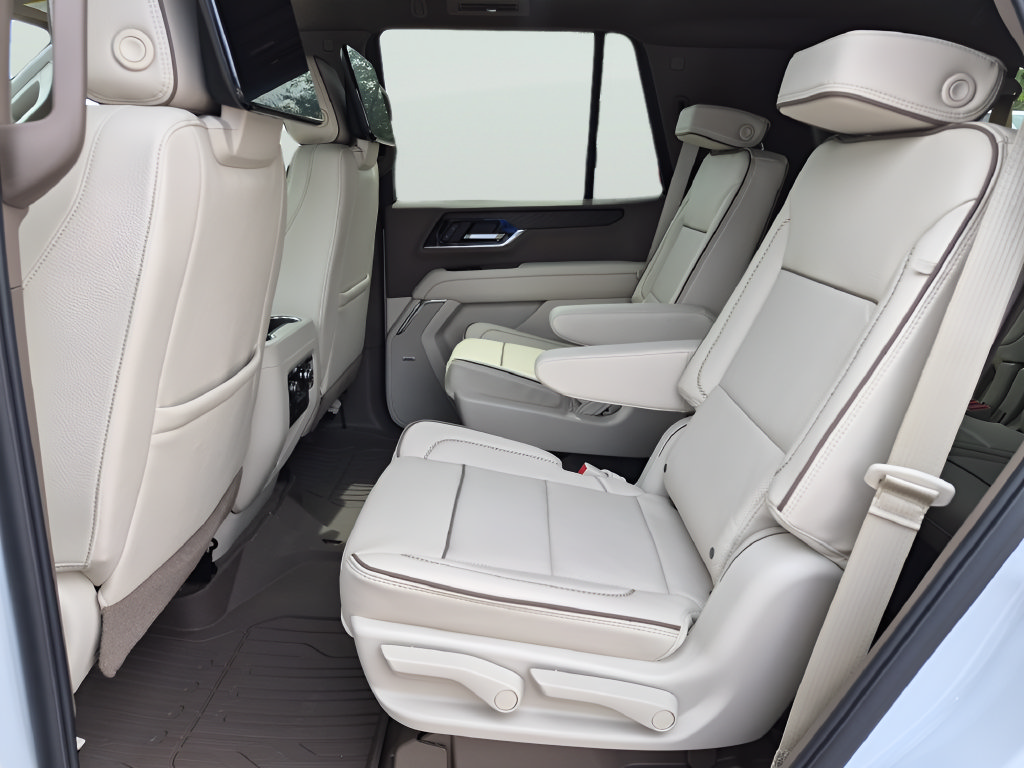 New 2026 GMC Yukon Denali w/ Denali Reserve Package AWD/4WD image 33