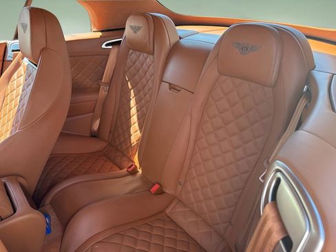 Used 2016 Bentley Continental GT AWD/4WD image 9
