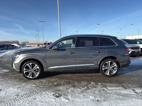 Used 2021 Audi Q7 3.0T Prestige w/ Prestige Package image 6