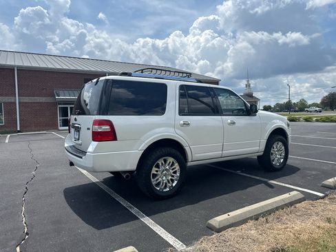 Used 2011 Ford Expedition Limited image 7