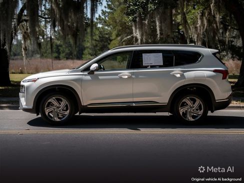 Used 2022 Hyundai Santa Fe SEL w/ Convenience + Premium Package FWD image 4