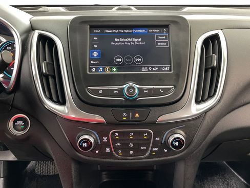 Certified 2022 Chevrolet Equinox LT image 30